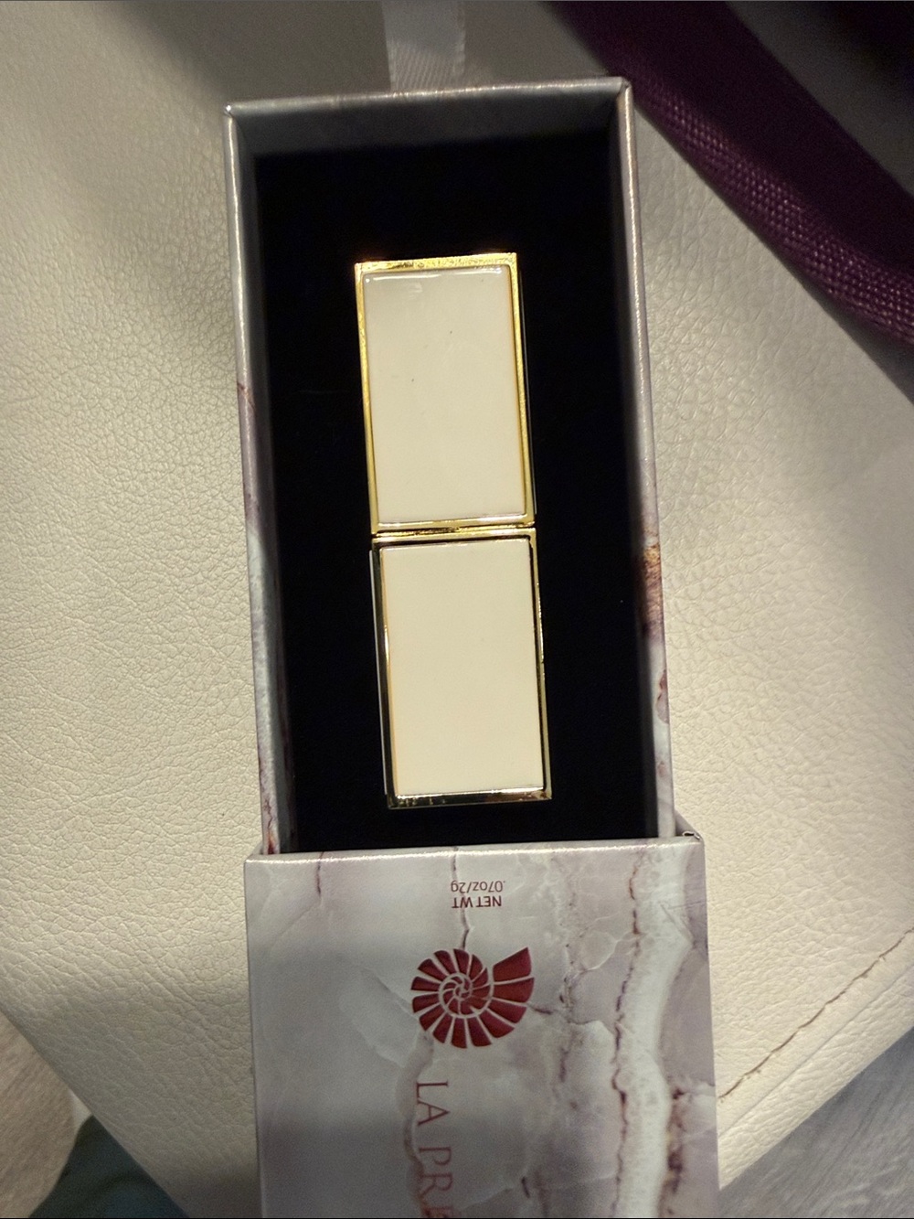 La Prédiré Prestige Crisp Currant Matte Lipstick - Dark Red - Picture 4 of 5